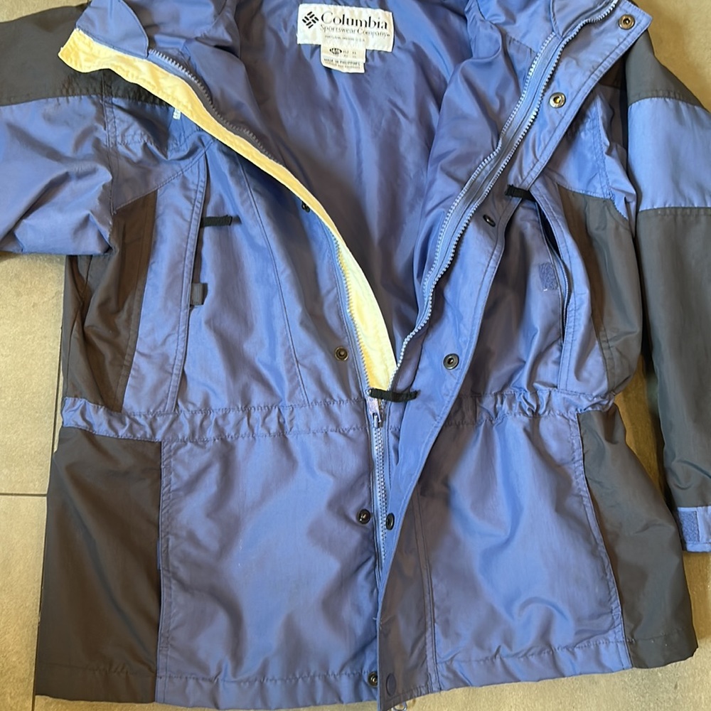 Columbia Rugged Peak Lightweight Jacket - Picture 5 of 12